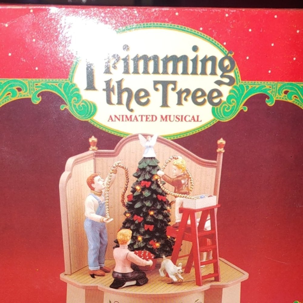 - TRIMMING THE TREE ANIMATED MUSICAL DECOR